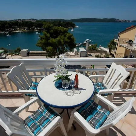 Apartament Tomi - With Balcony 10 Trogir